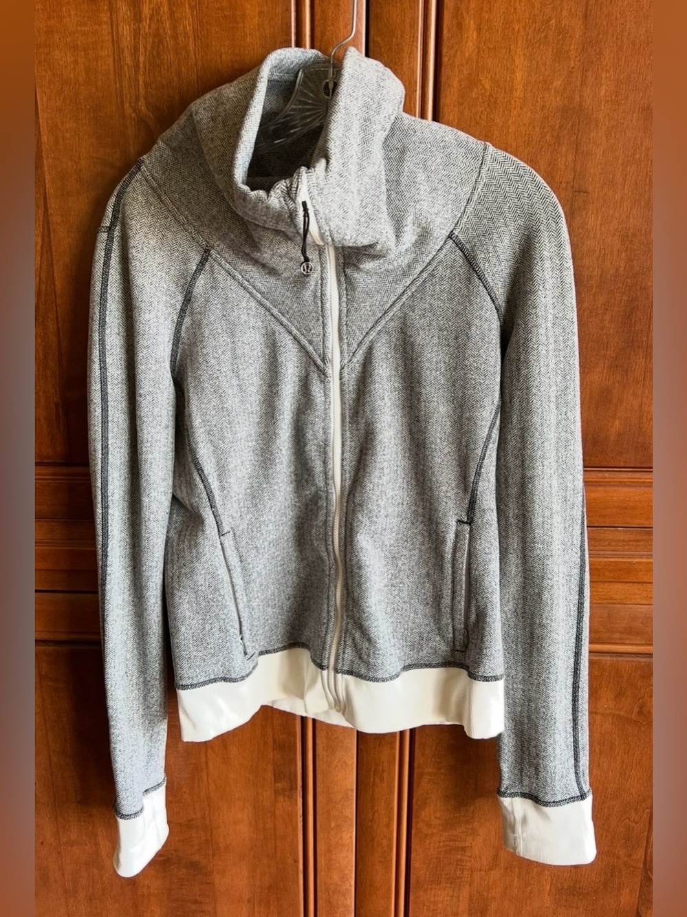 Lululemon herringbone be present jacket